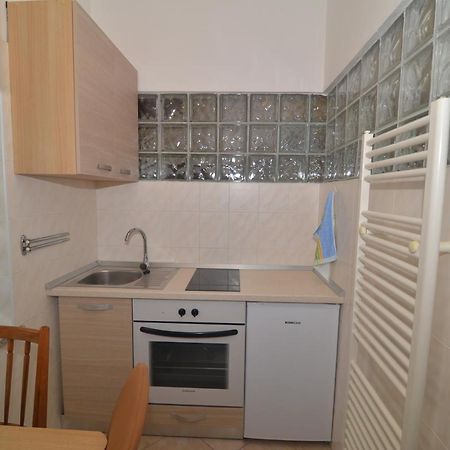 דירות בוזט Apartman-Soba - Studio מראה חיצוני תמונה