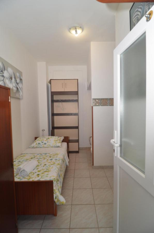 דירות בוזט Apartman-Soba - Studio מראה חיצוני תמונה