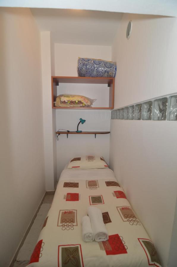 דירות בוזט Apartman-Soba - Studio מראה חיצוני תמונה